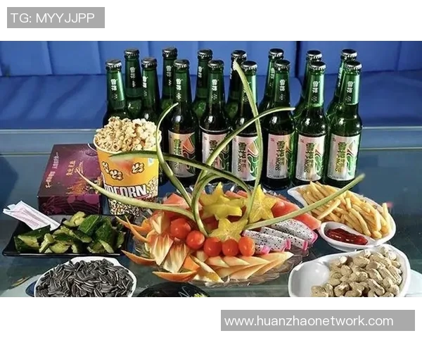 香港足球明星队重聚欢唱展现团结精神与热情风采 香港足球明星队重聚欢唱展现团结精神与热情风采